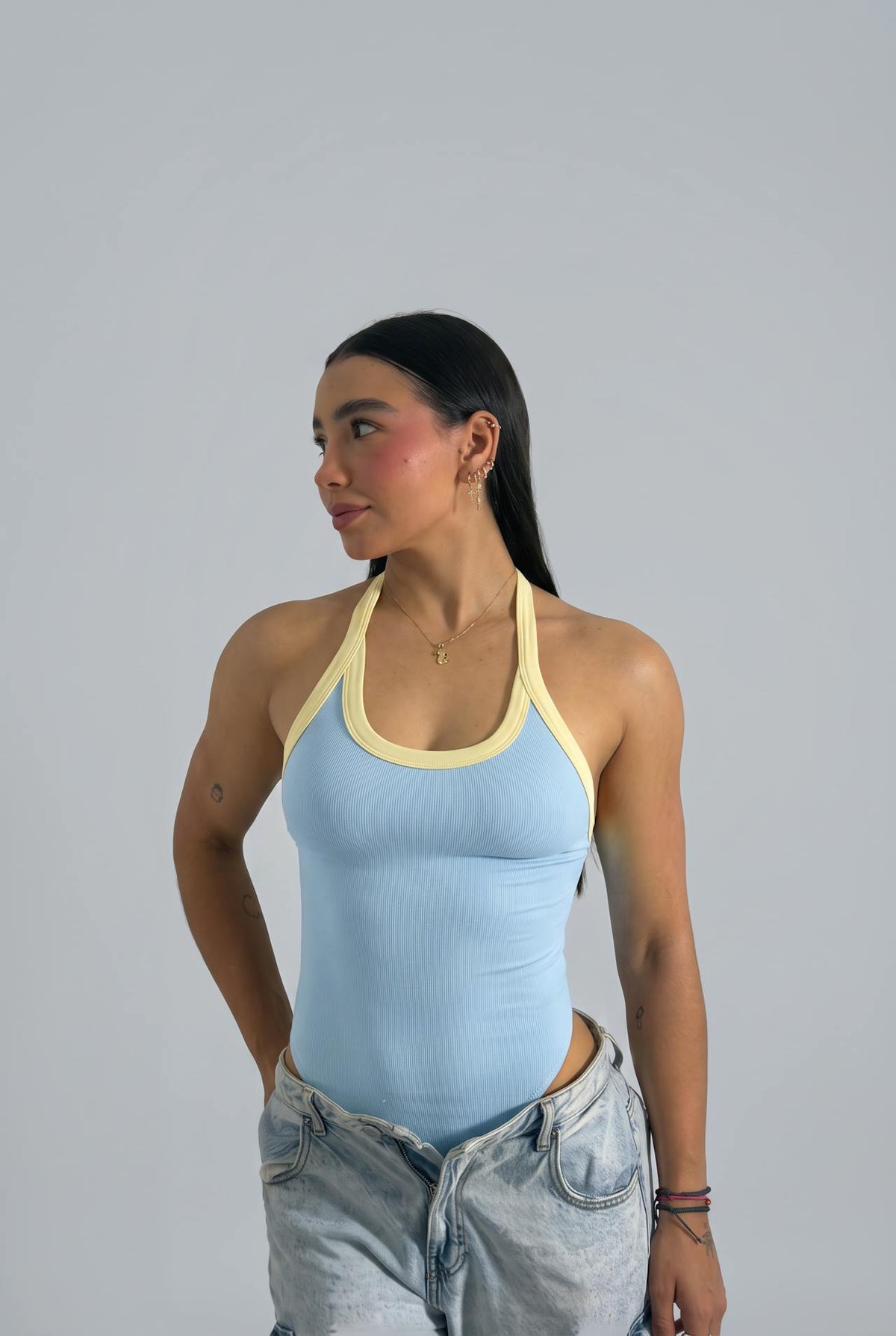 Body 06001 | Azul Claro / Sesgo Amarillo | frente
